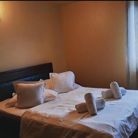 Restaurant Casa Miorita Hotell Buşteni Eksteriør bilde
