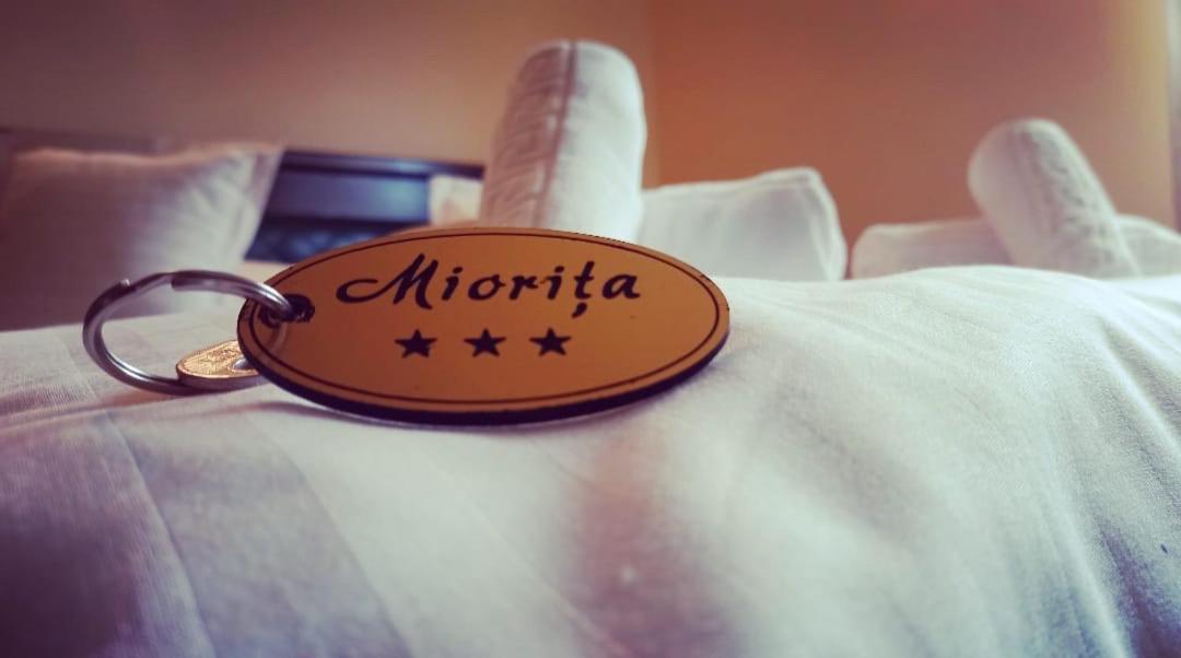 Restaurant Casa Miorita Hotell Buşteni Eksteriør bilde